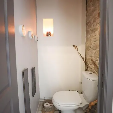 Au Coeur Des Muriers Guest house