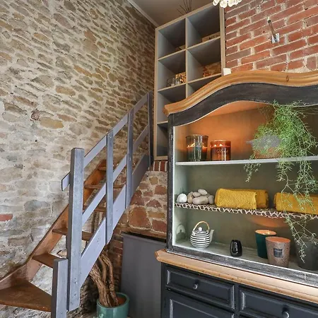 Au Coeur Des Muriers Guest house